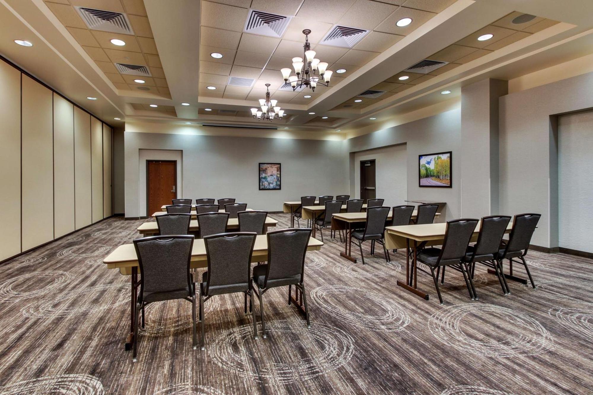 Drury Inn & Suites Phoenix Happy Valley Exteriér fotografie