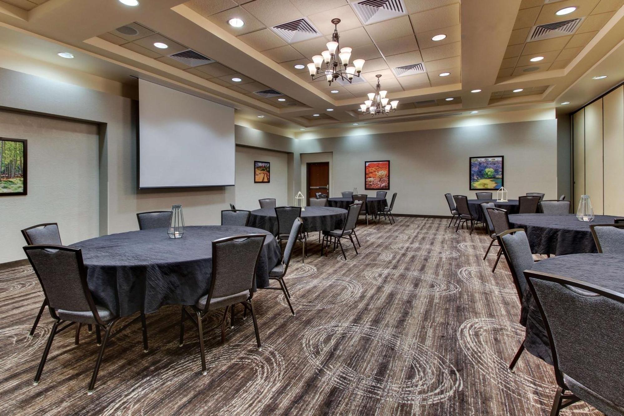 Drury Inn & Suites Phoenix Happy Valley Exteriér fotografie