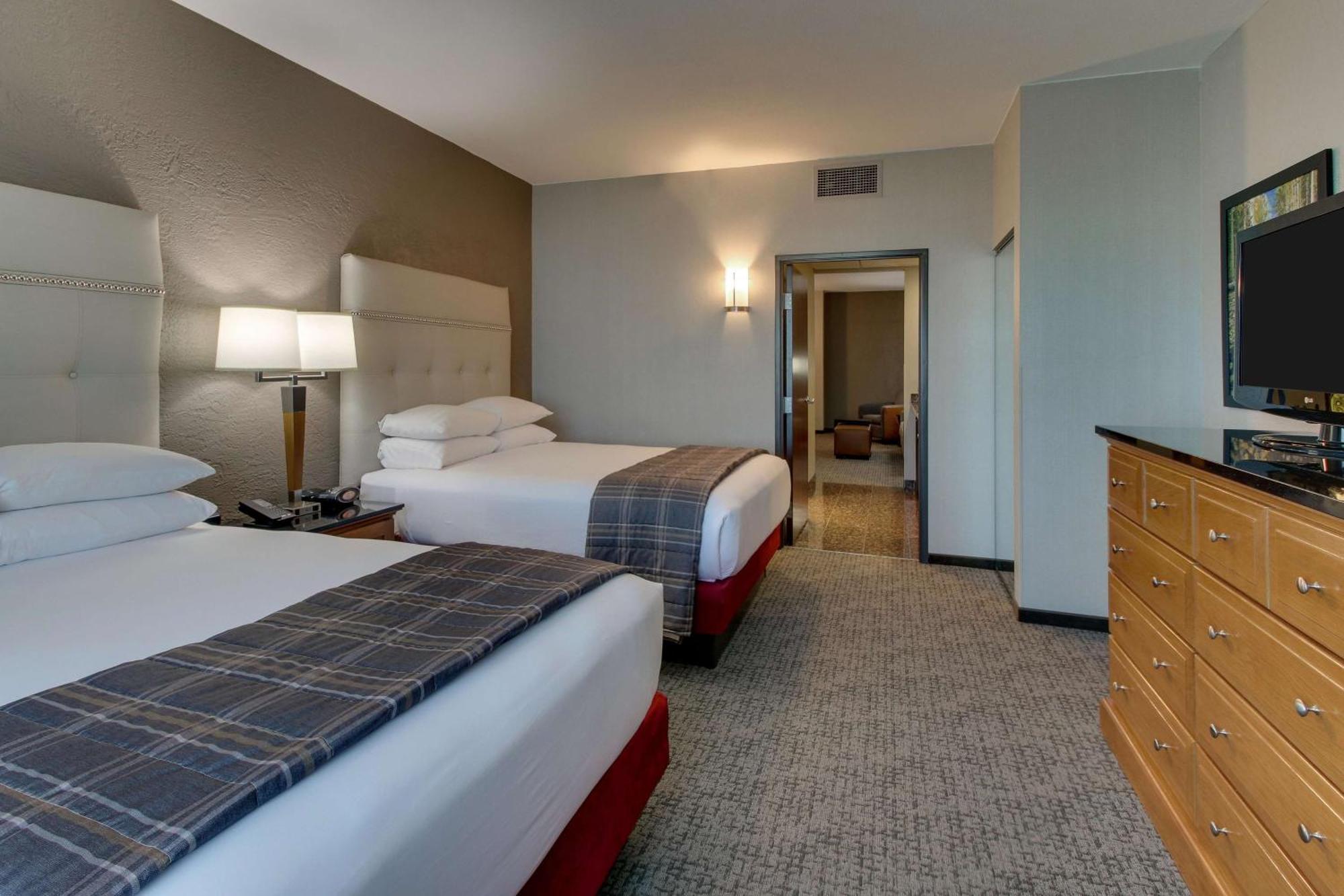 Drury Inn & Suites Phoenix Happy Valley Exteriér fotografie