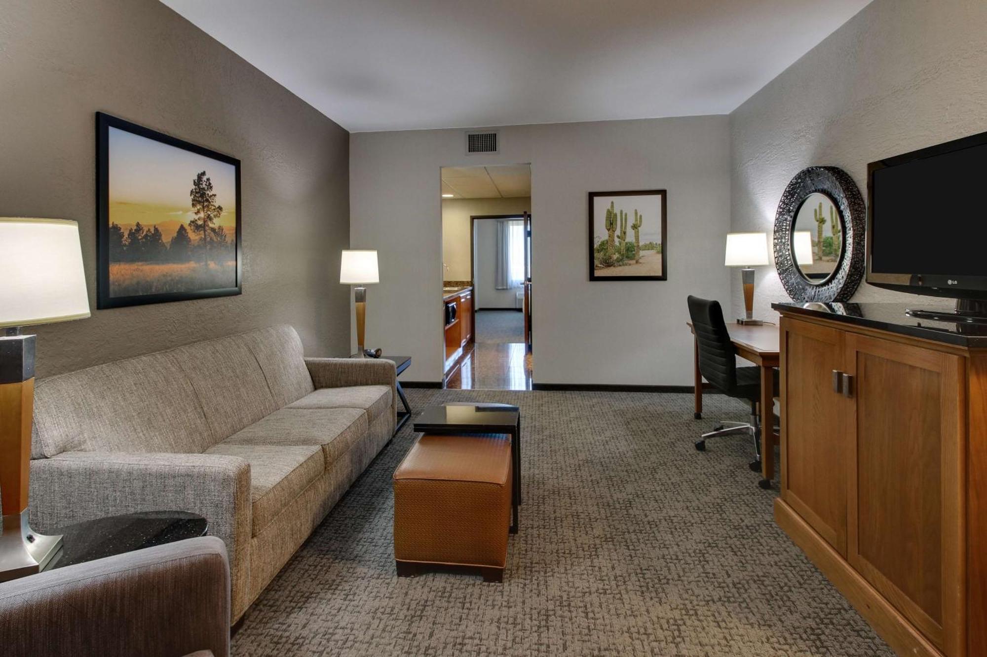 Drury Inn & Suites Phoenix Happy Valley Exteriér fotografie
