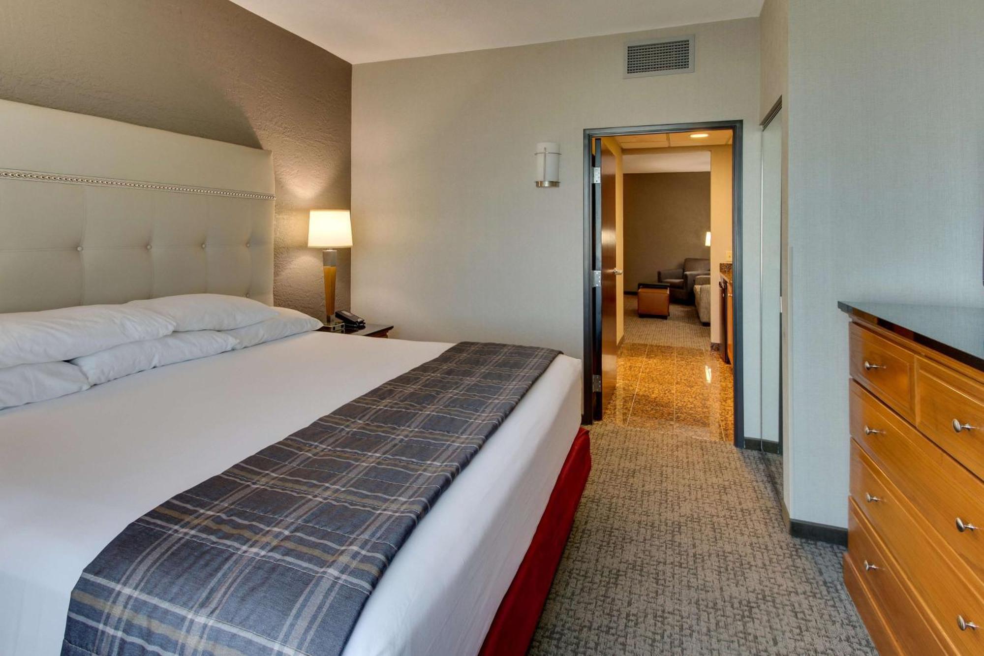 Drury Inn & Suites Phoenix Happy Valley Exteriér fotografie