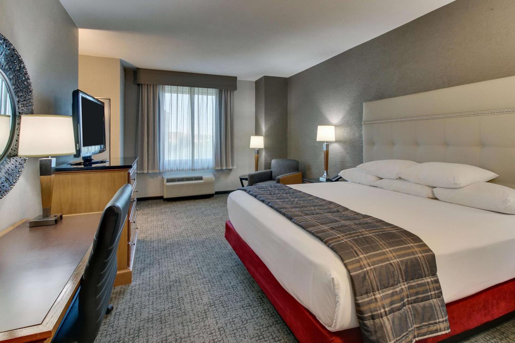 Drury Inn & Suites Phoenix Happy Valley Exteriér fotografie