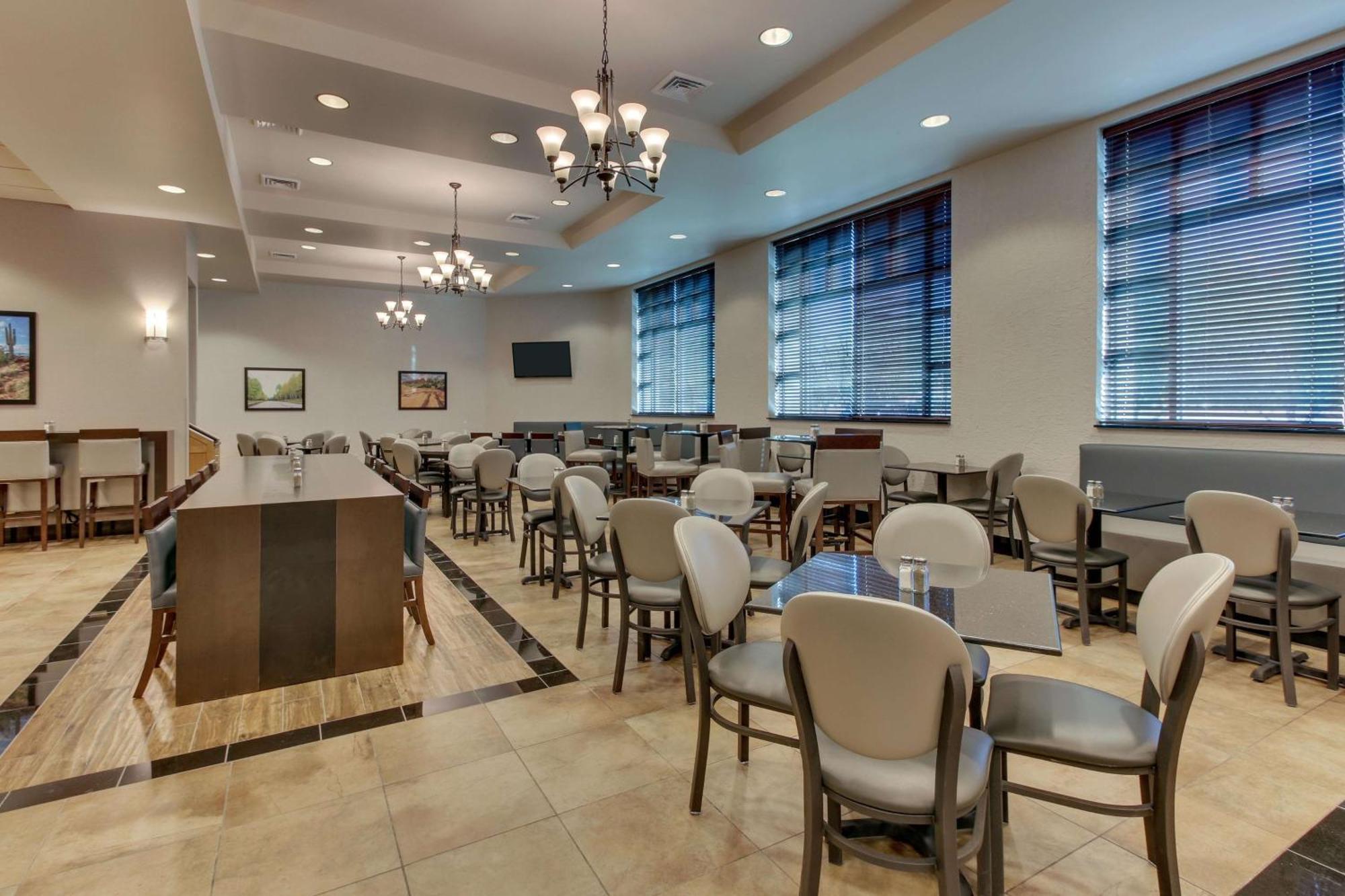 Drury Inn & Suites Phoenix Happy Valley Exteriér fotografie